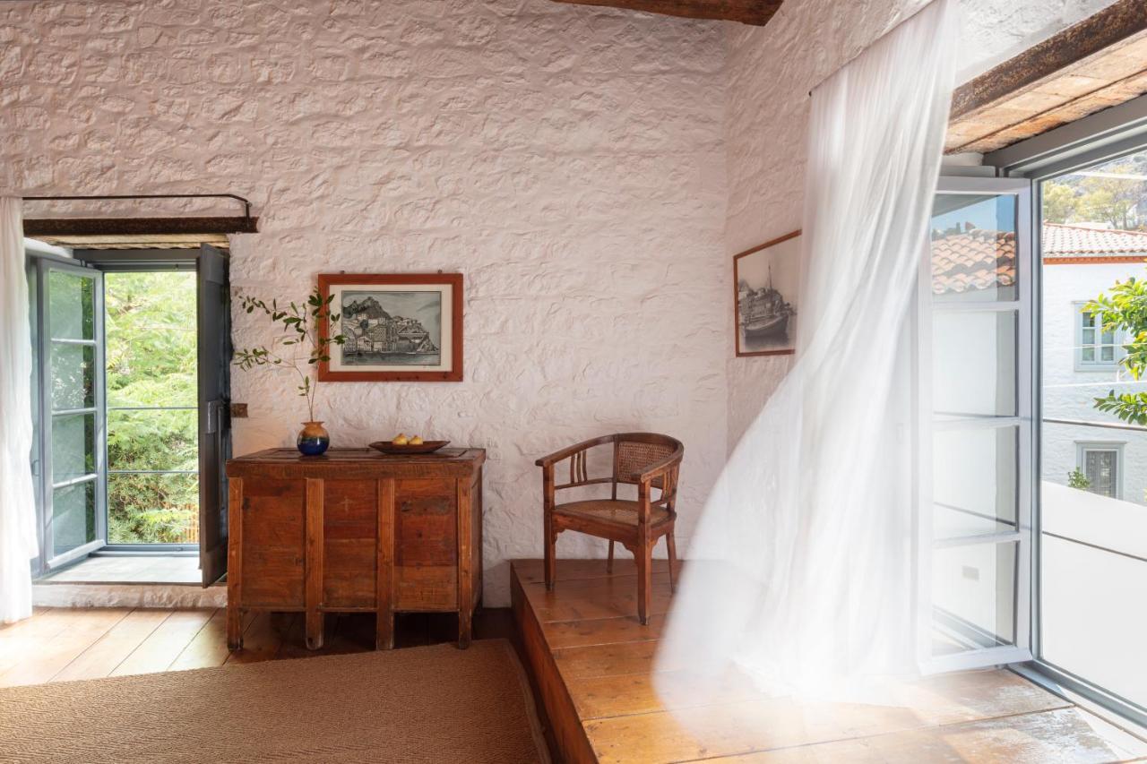 Отель Bratsera Boutique 4*